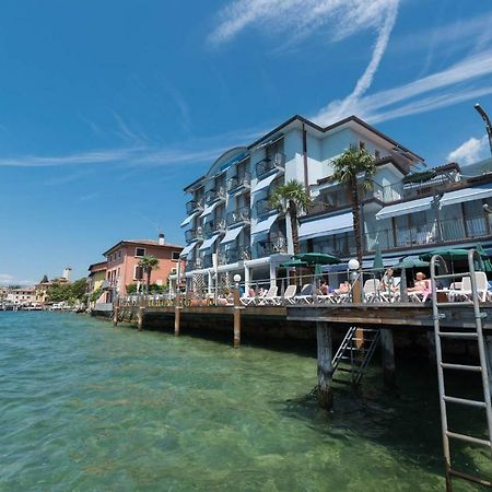 Hotel Venezia Malcesine Extérieur photo