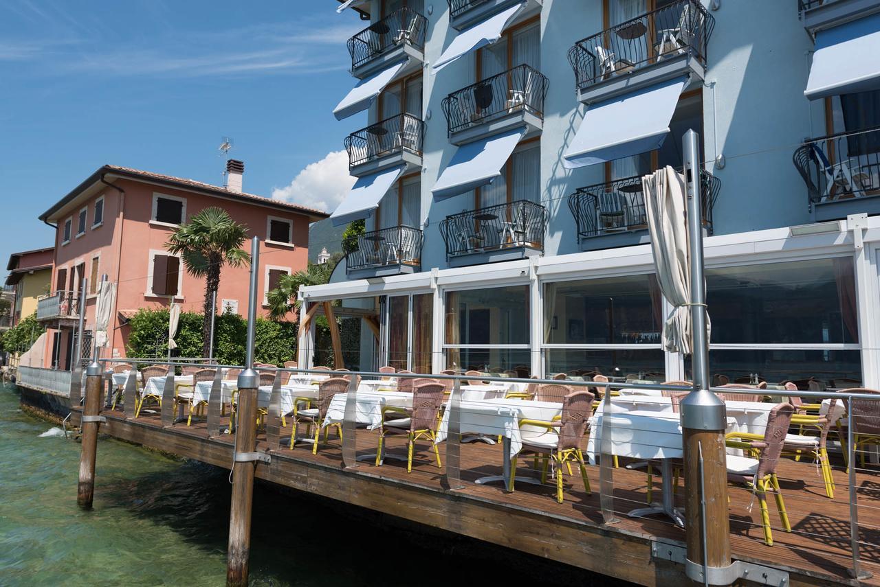 Hotel Venezia Malcesine Extérieur photo